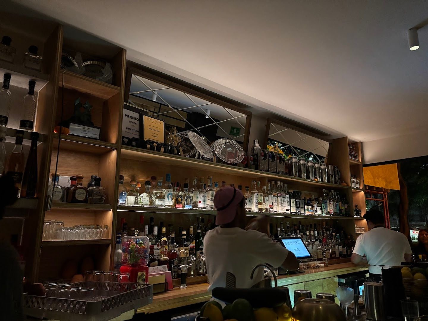 The Elusive Inercia Boutique: A Digital Mystery